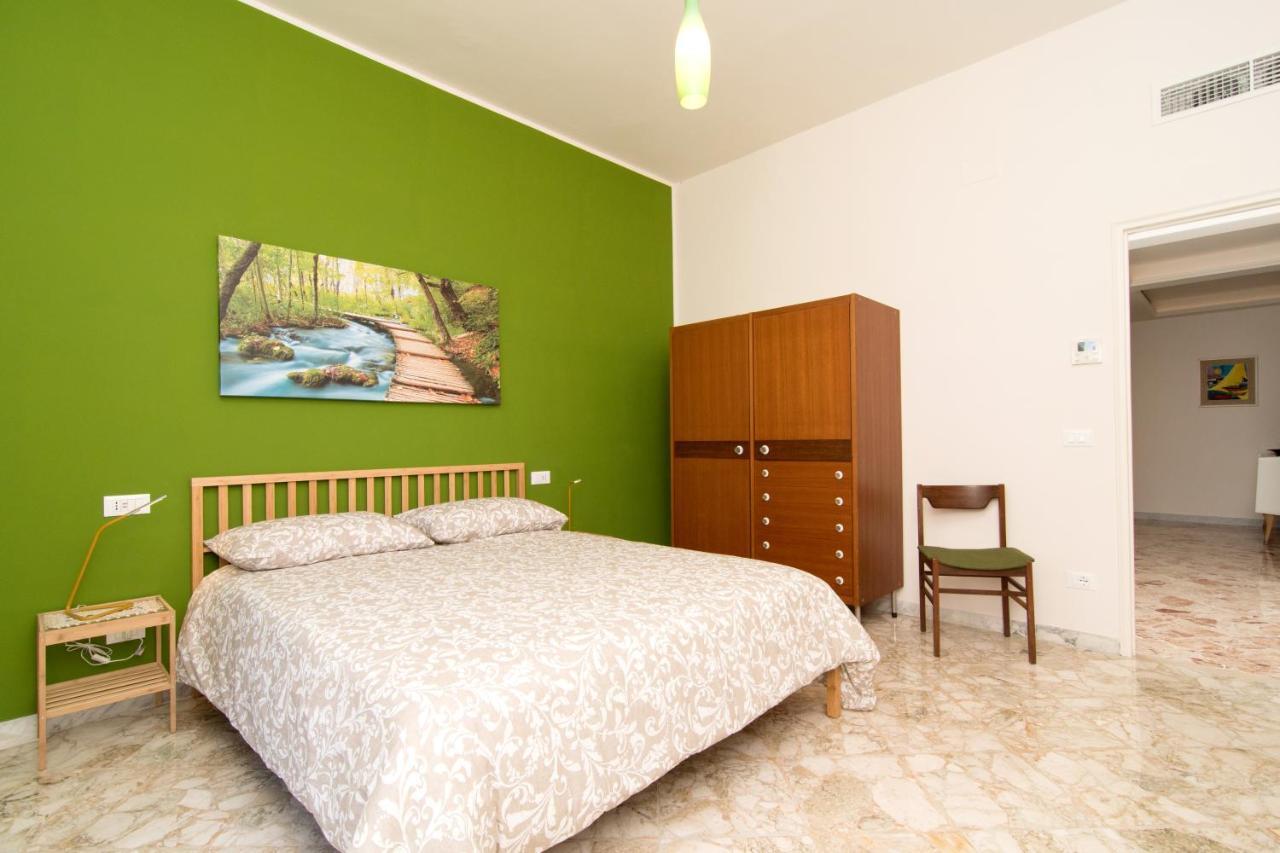 Апартаменти Casa Enza, For Up To 5 People, Sorrento Center Екстер'єр фото